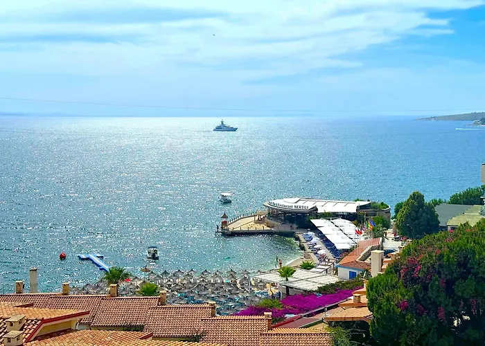 Picco Luxury Apartment, Bougainville Bay * Sarandë